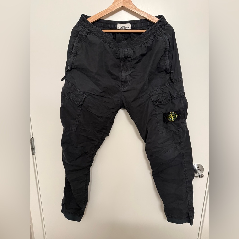 Stone Island Men's Black Cargo Pants